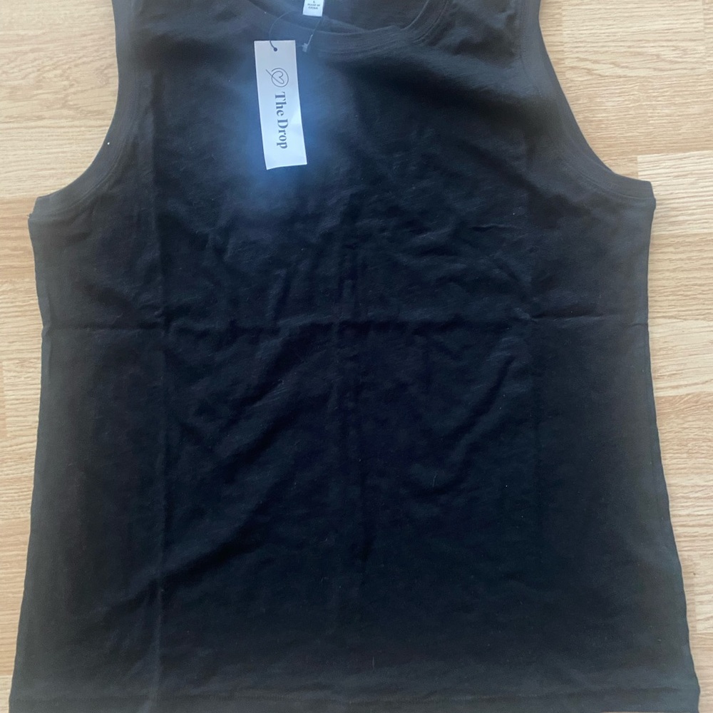 The Drop muscle tank top